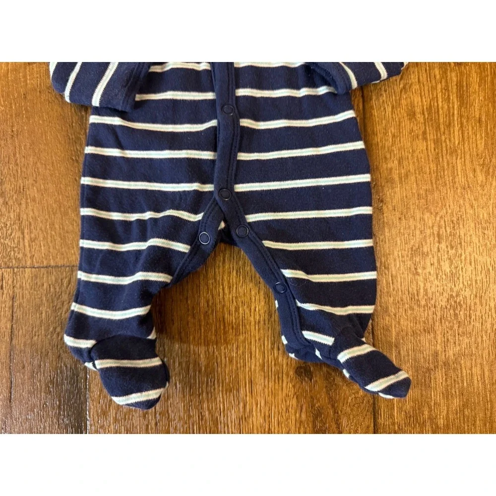 Carters preemie baby